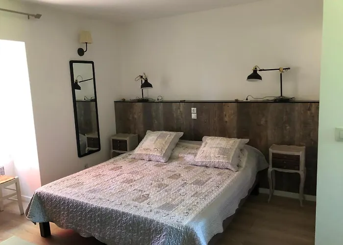 別荘 Roche Blanche